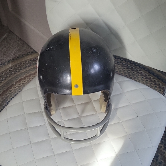 Rawlings Other - Rawlings Black and Yellow Kids Helmet